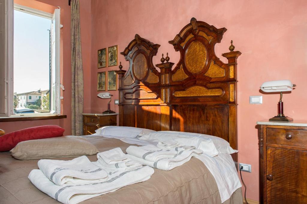 Al Porto Di Lucca B&B Chambre photo